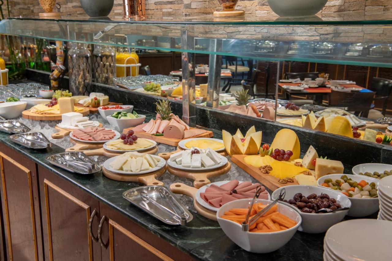 Radisson Blu Hotel, Yanbu Luaran gambar